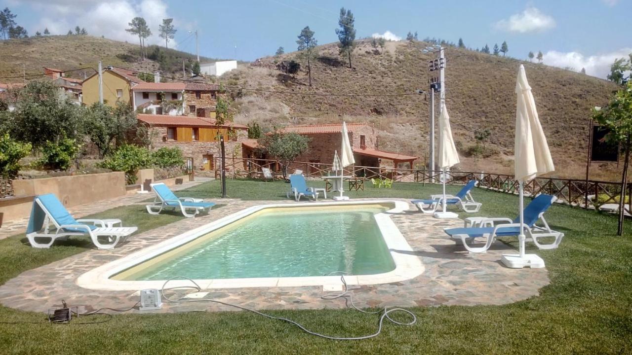 Vila Refugio Do Raposo/Casa Altair Montes da Senhora Exteriér fotografie